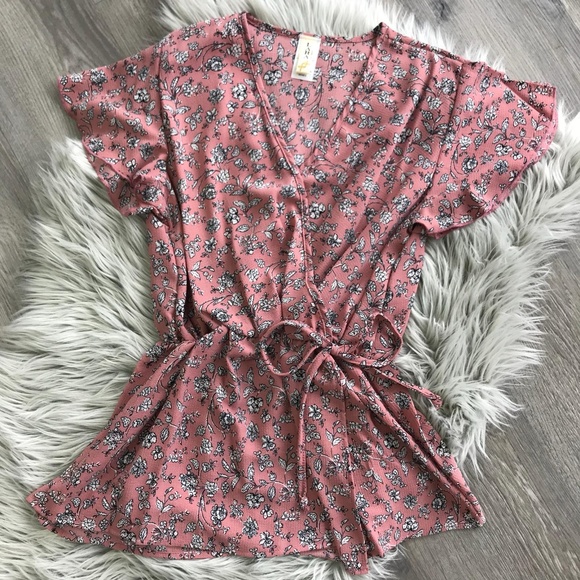 Tops - Floral Peplum Blouse Design Top Mauve MSRP- $88